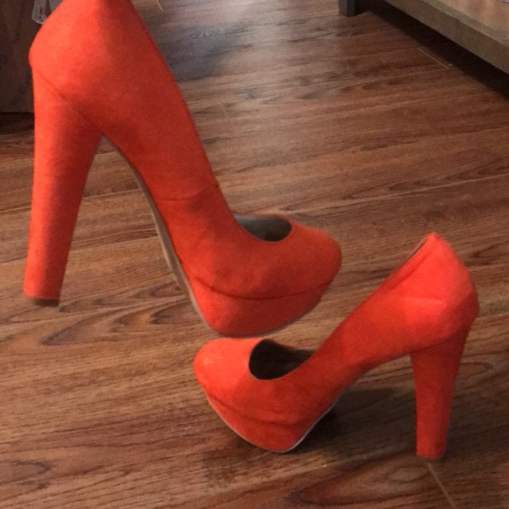Qupid Orange Platform Round Toe Platform Heels 7.5 - image 6
